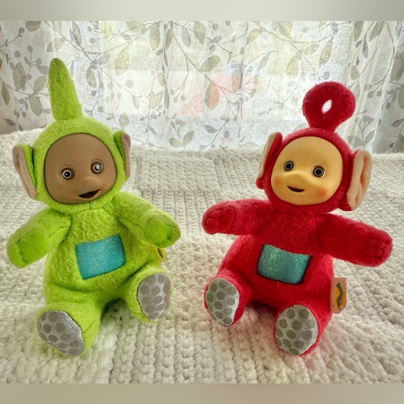Vintage Playschool Teletubbies Po and Dipsy 1998 Mini Stuffed Toy - Picture 1 of 11